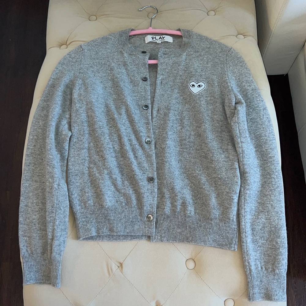 Comme Des Garçons Play cardigan with white heart